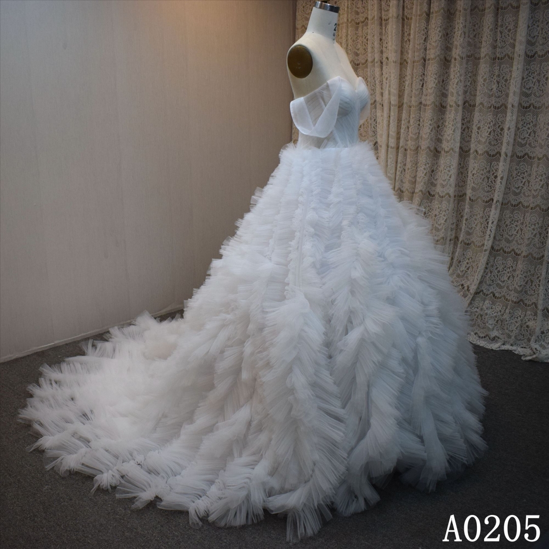 Lastest design Ball Gown bridal dress guangzhou factory made elegant bridal dress