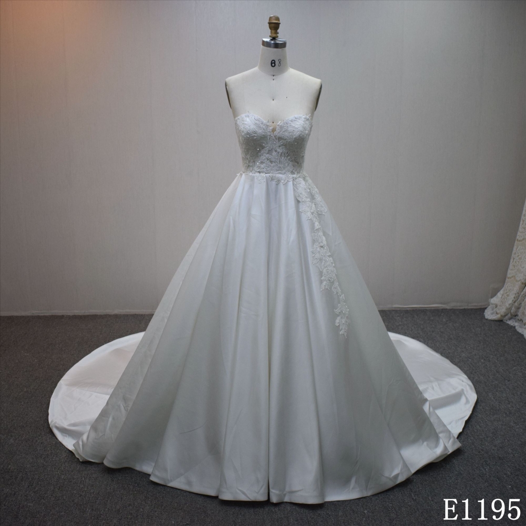 Lastest design  A-line bridal dress guangzhou factory made Lace bridal dress