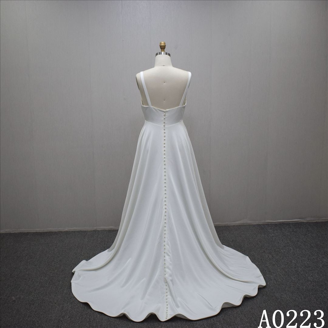 Good quality  A-line bridal dress guangzhou factory made pleats design bridal dress