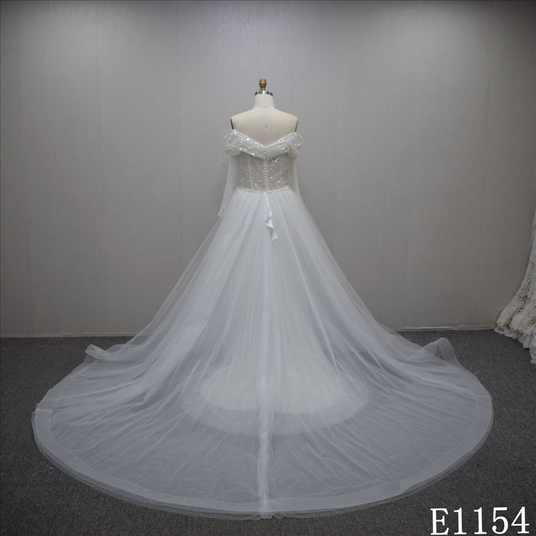 2023 Summer Exquisite  Trumpet sweetheart neck bridal dress  high quality sparkle beads wedding dress