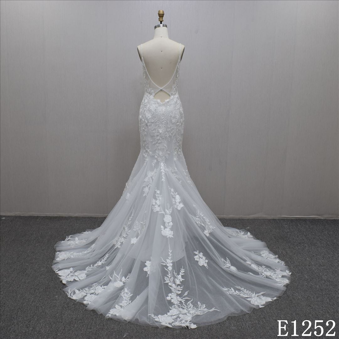 Best Price trumpet  plunging V- neck lace appliqued Real Photo  bridal dress