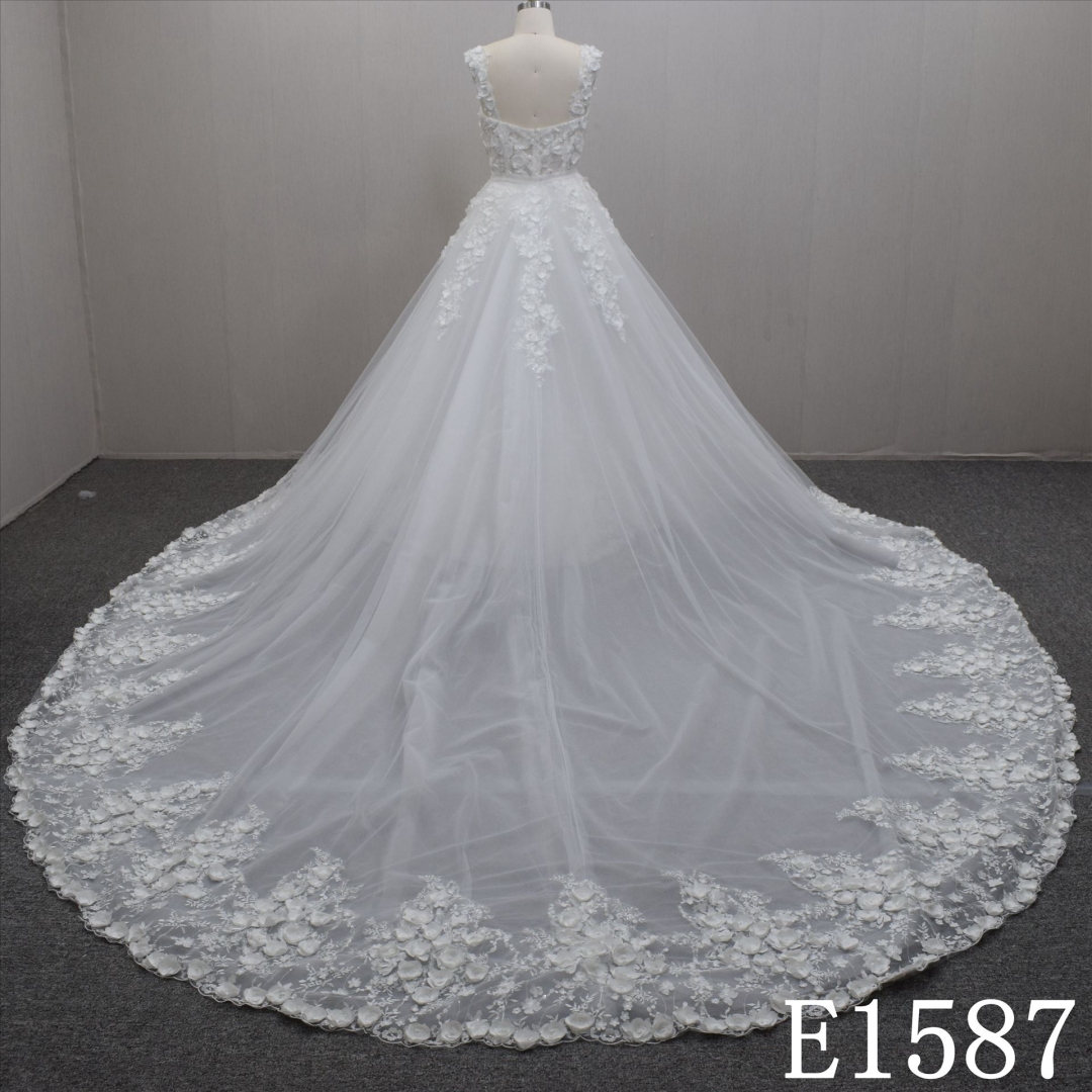 Summer Romantic 3D Flower Sheath Lace Flower Tulle Hand Made Bridal Dress