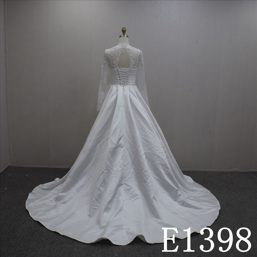 Summer Exquisite High-neck Lace Flower A-line Satin Hand Made Bridal Dress