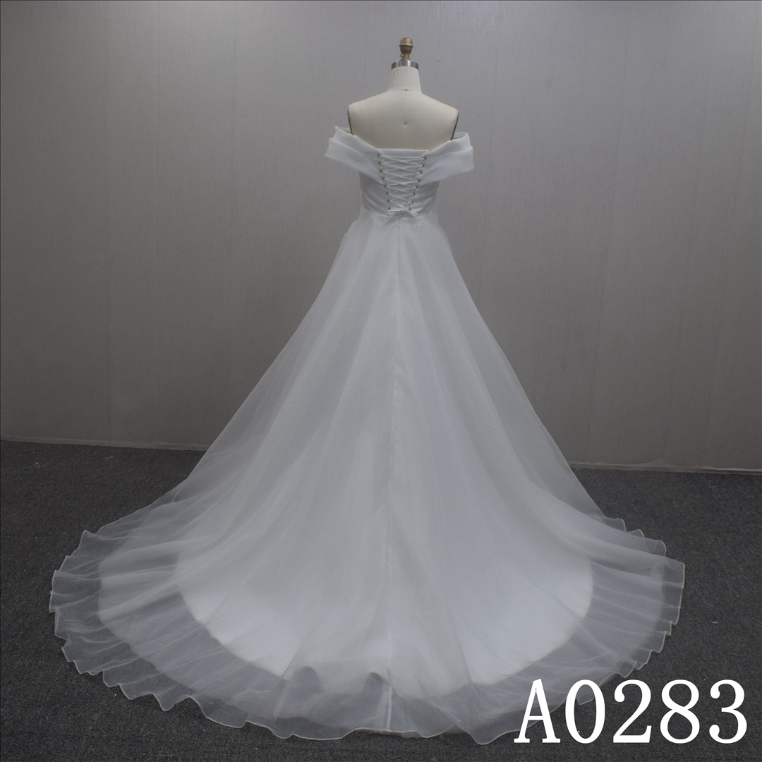 Popular Design Tulle Off Shoulder A-line Hand Made wedding Dress
