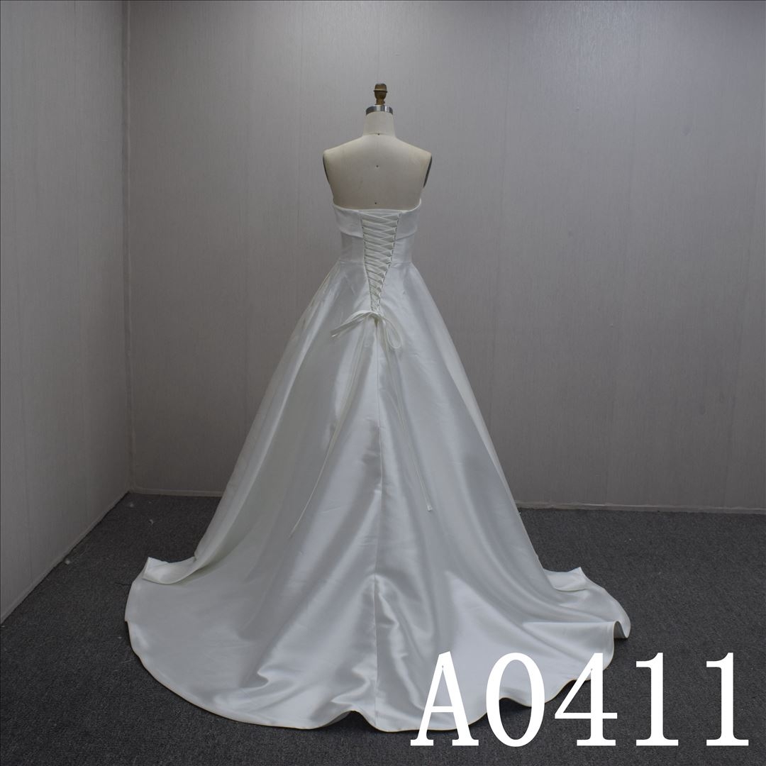 Sexy Summer Straight Satin Hand Made Bridal Dress