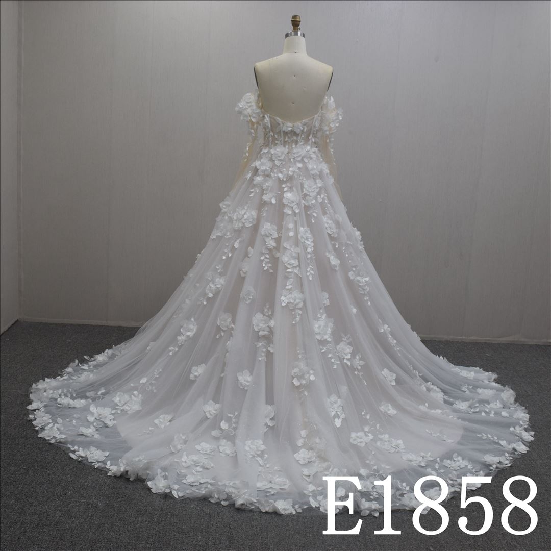 Simple Off Shoulder A-line Lace Flower Sweetheart Hand Made wedding Dress