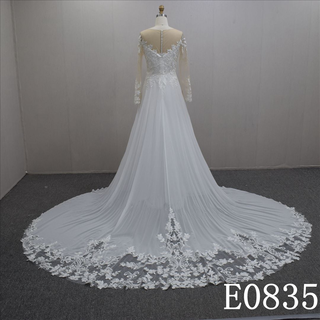 Autumn  Long Sleeves V Neck with lace flower  Hand Made  Bridal Dress