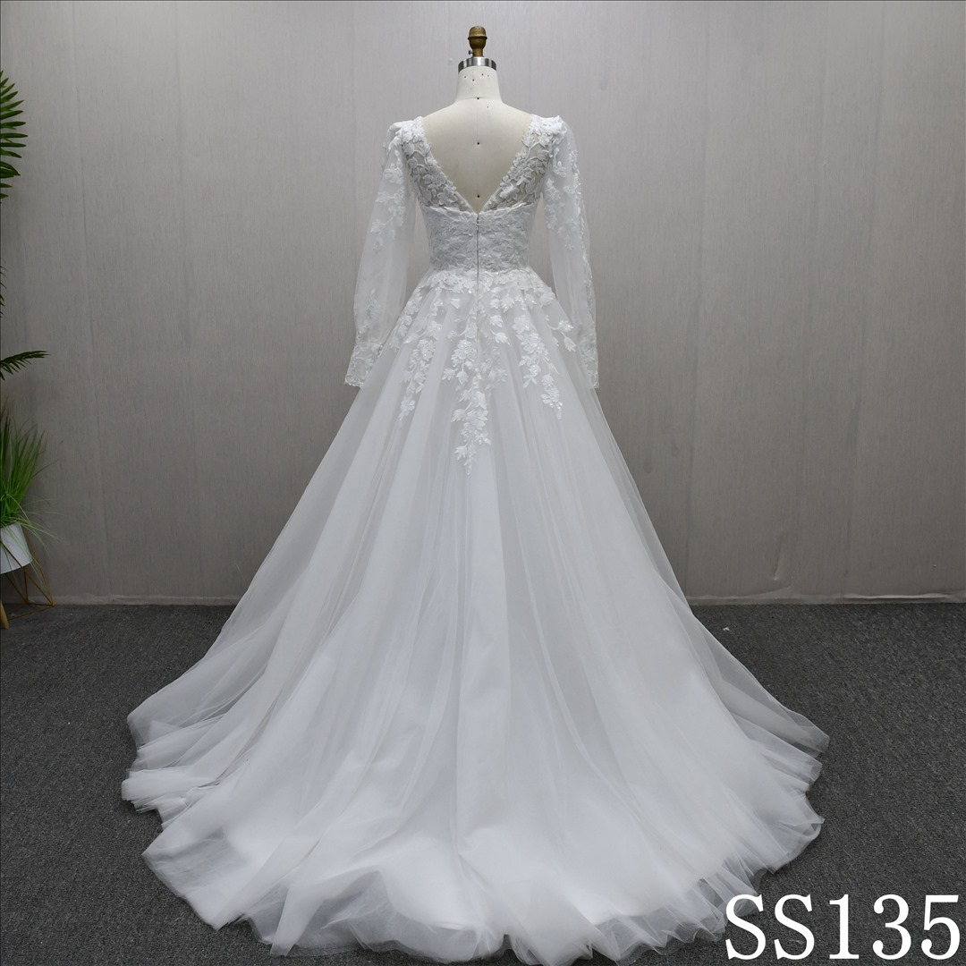 2025 New Design Long Sleeve Applique A-line Elegant High Quality Wedding Dress