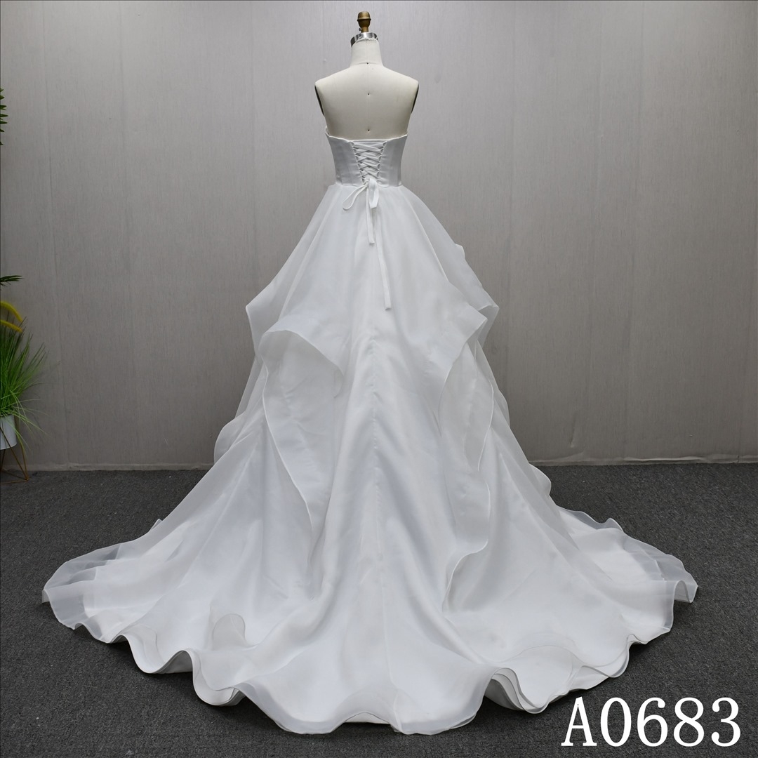 New Design Plain Sweetheart A-line Elegant Ball Gown High Quality Bridal Gown