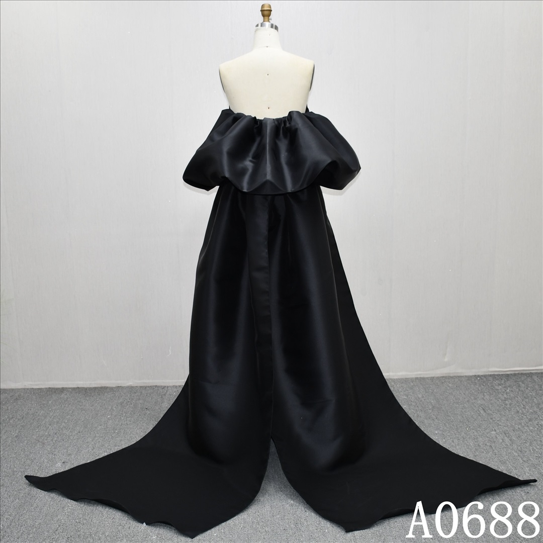 Elegant Black Straight Sheath High Quality Bridal Gown With Detachable Train