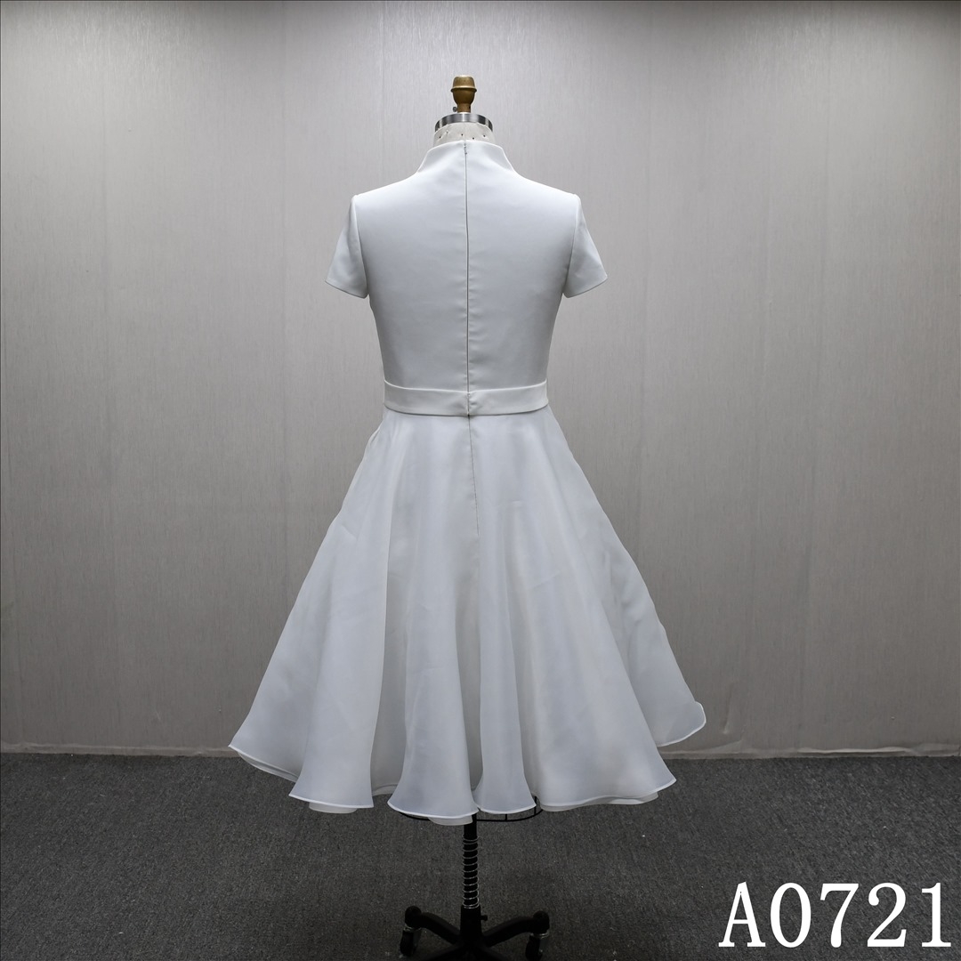 New Design High V-neckline Plain Elegant Gentle Short Skirt Bridal Gown