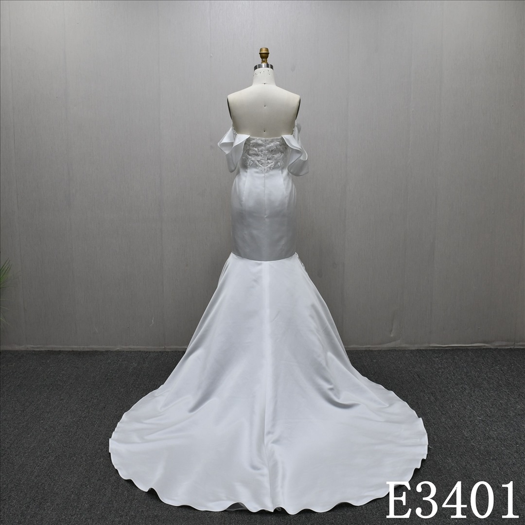 New Design Ivory Satin Sweetheart Pleat Sheath Mermaid Gentle Bridal Gown