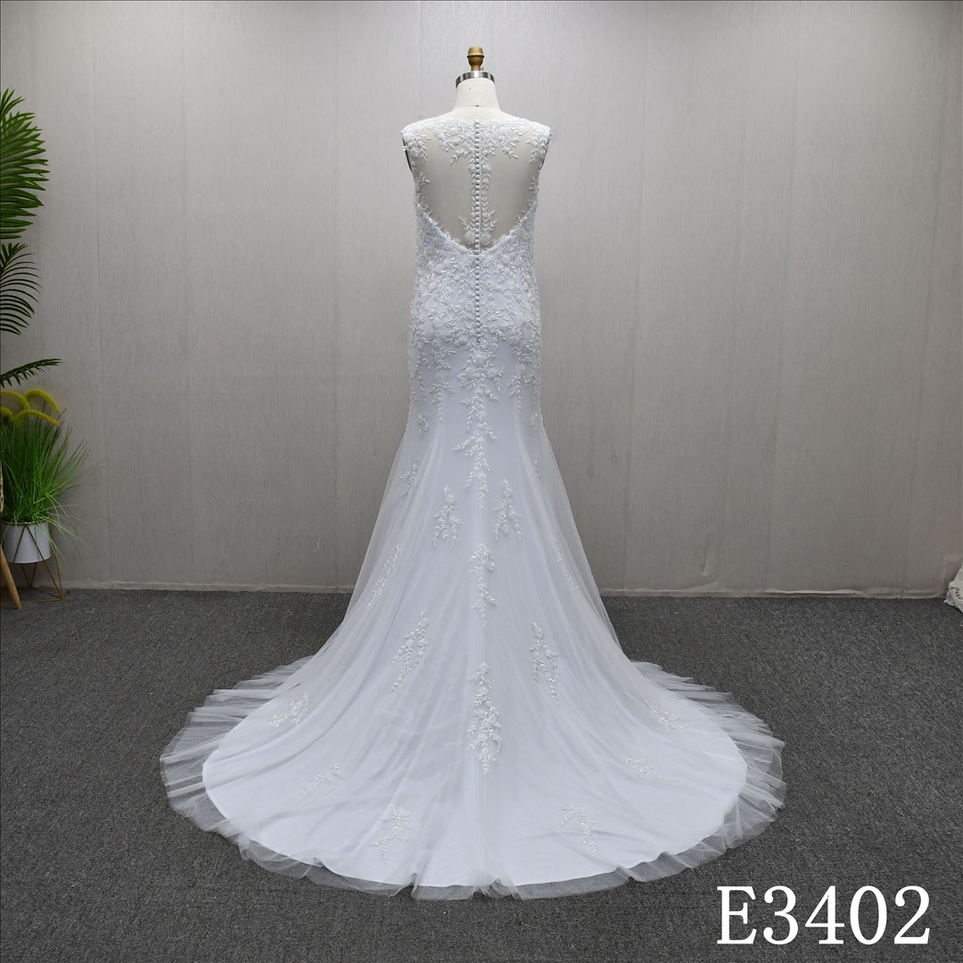 Luxury high-end custom-made Applique And Beading Gentle Mermaid Wedding Dress