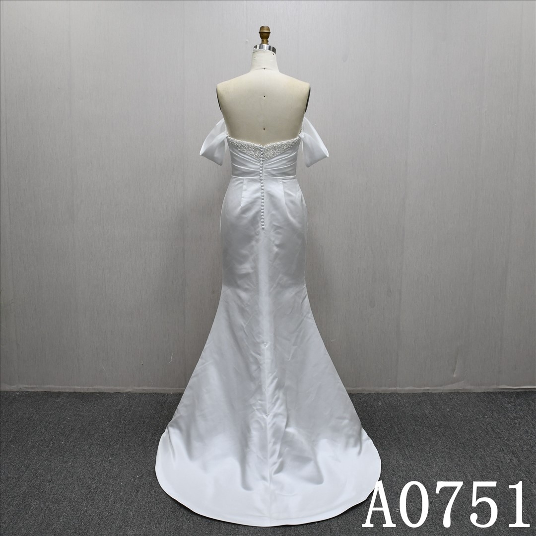 Hot-selling Sweetheart Neckline Beaded Pleat Sheath Mermaid Split Bridal Dress