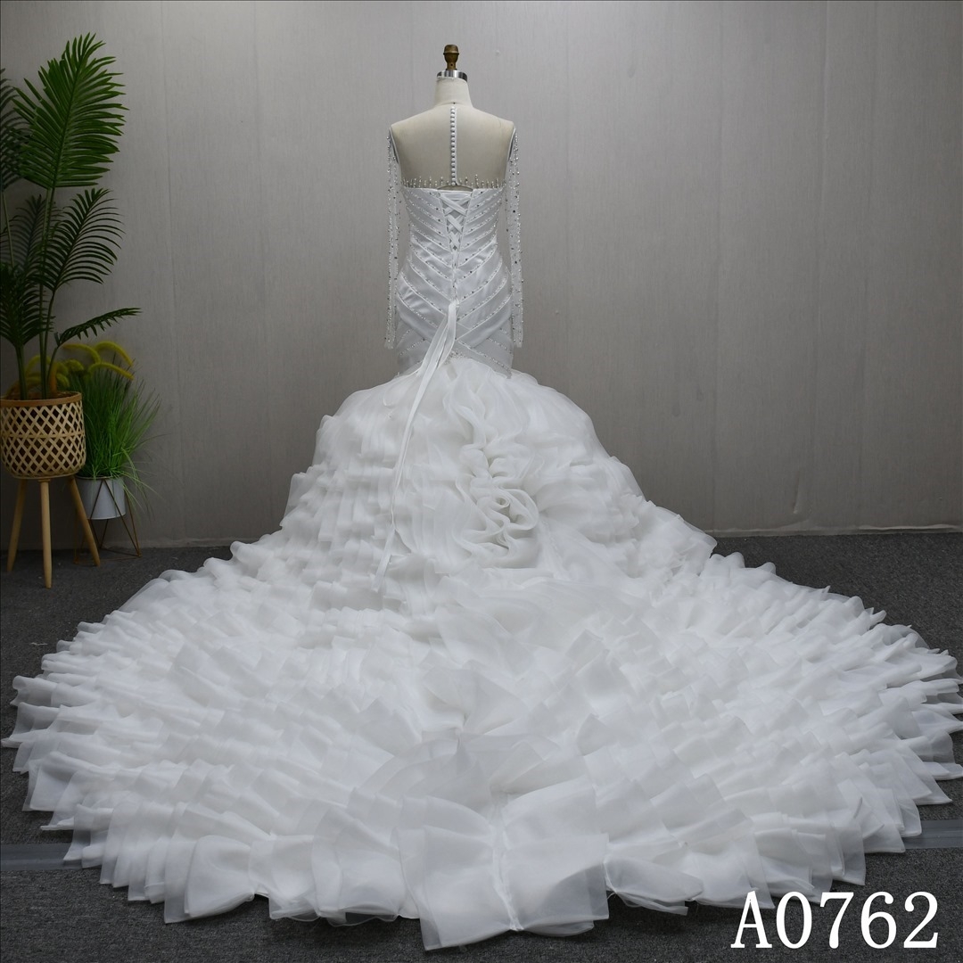 Shiny Long sleeves Beaded Sheath Mermaid Pleat Hot-selling Bridal Dress