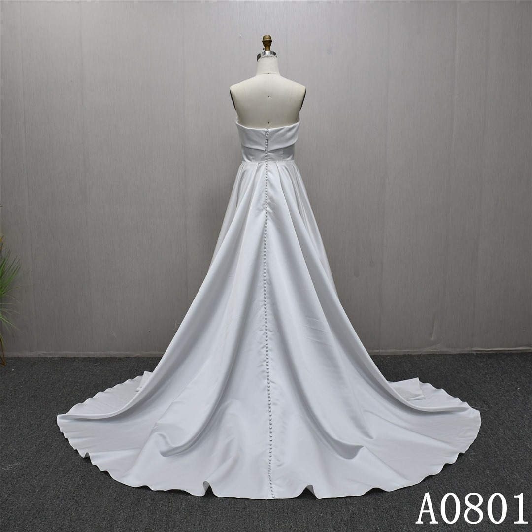 Popular Ivory Beaded High Waist Hot-selling Gentle High Quality Wedding Dress