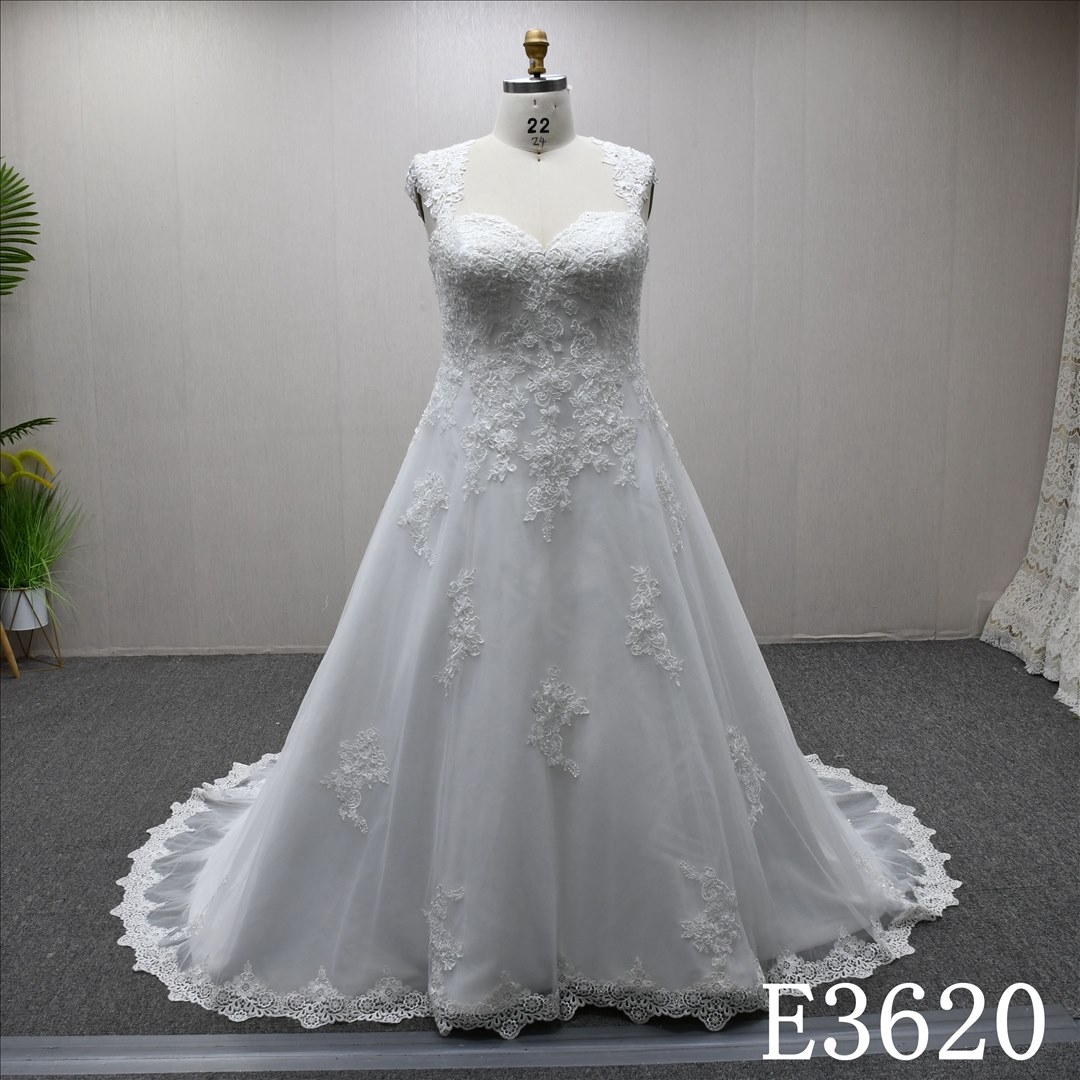 Fashion strapless plus size slim fit A-line dress high quality wedding dress