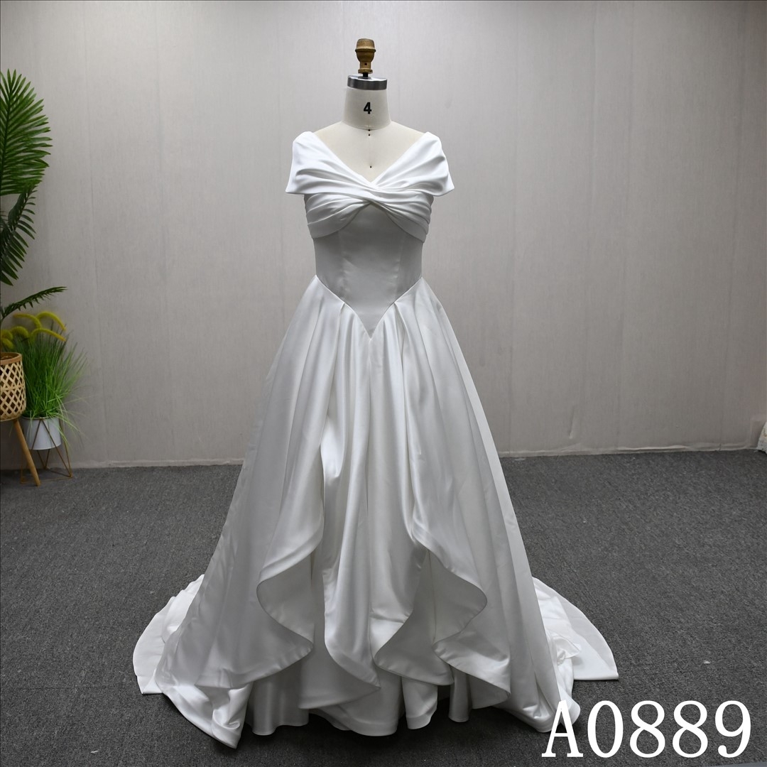 New short sleeve chest unique design fashionable ivory elegant satin