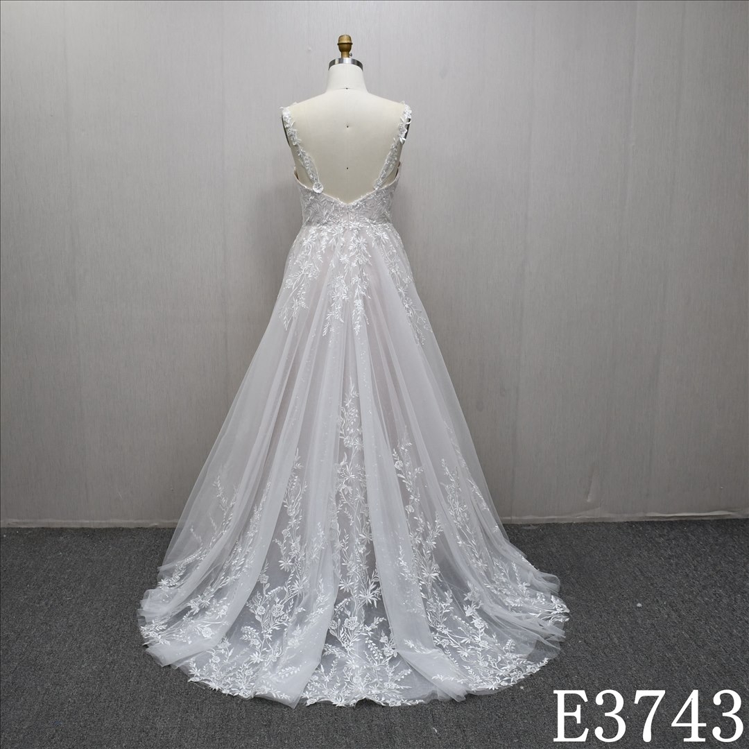 2025 Ivory, nude and pink elegant V-neck A-line dress high quality fashion