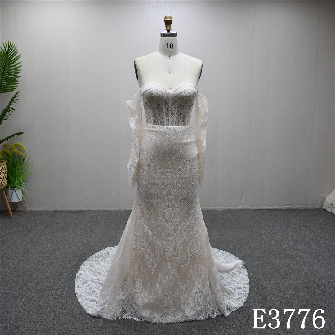 Hot Selling Long Sleeve Sweetheart Neckline Mermaid Dress with Lace Wedding Dress