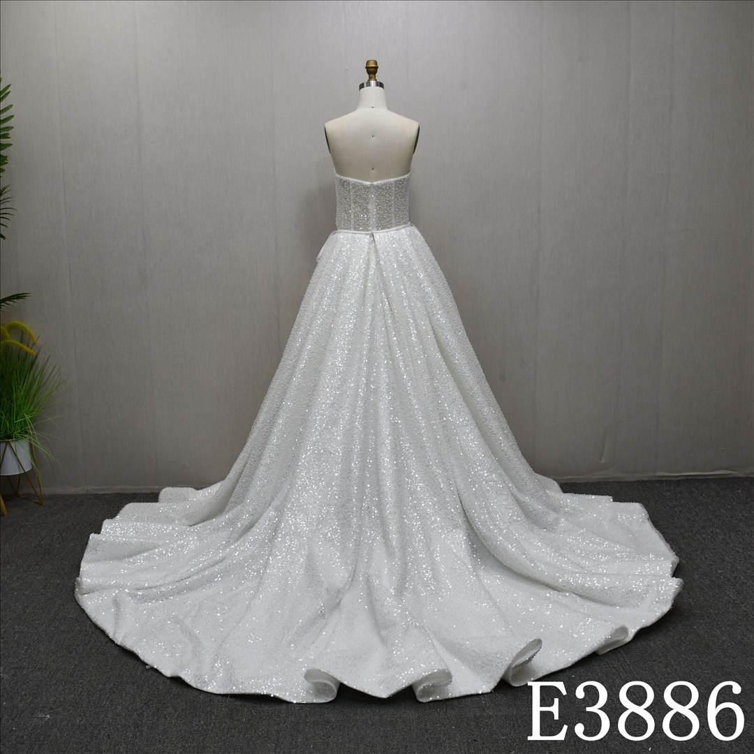 New detachable train V-neck elegant A-line popular wedding dress