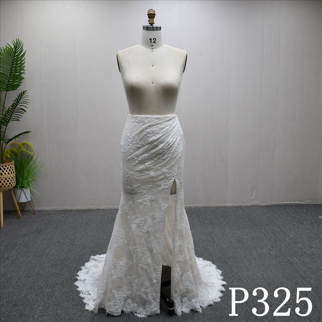 Unique lace design, only the lower skirt fishtail skirt, slit design