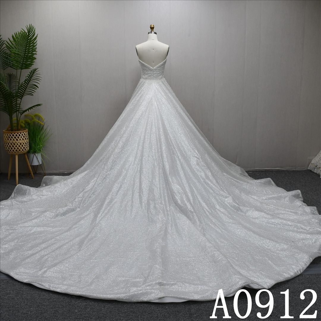 Unique and luxurious design, sweetheart neckline, beaded wedding dress, back zipper