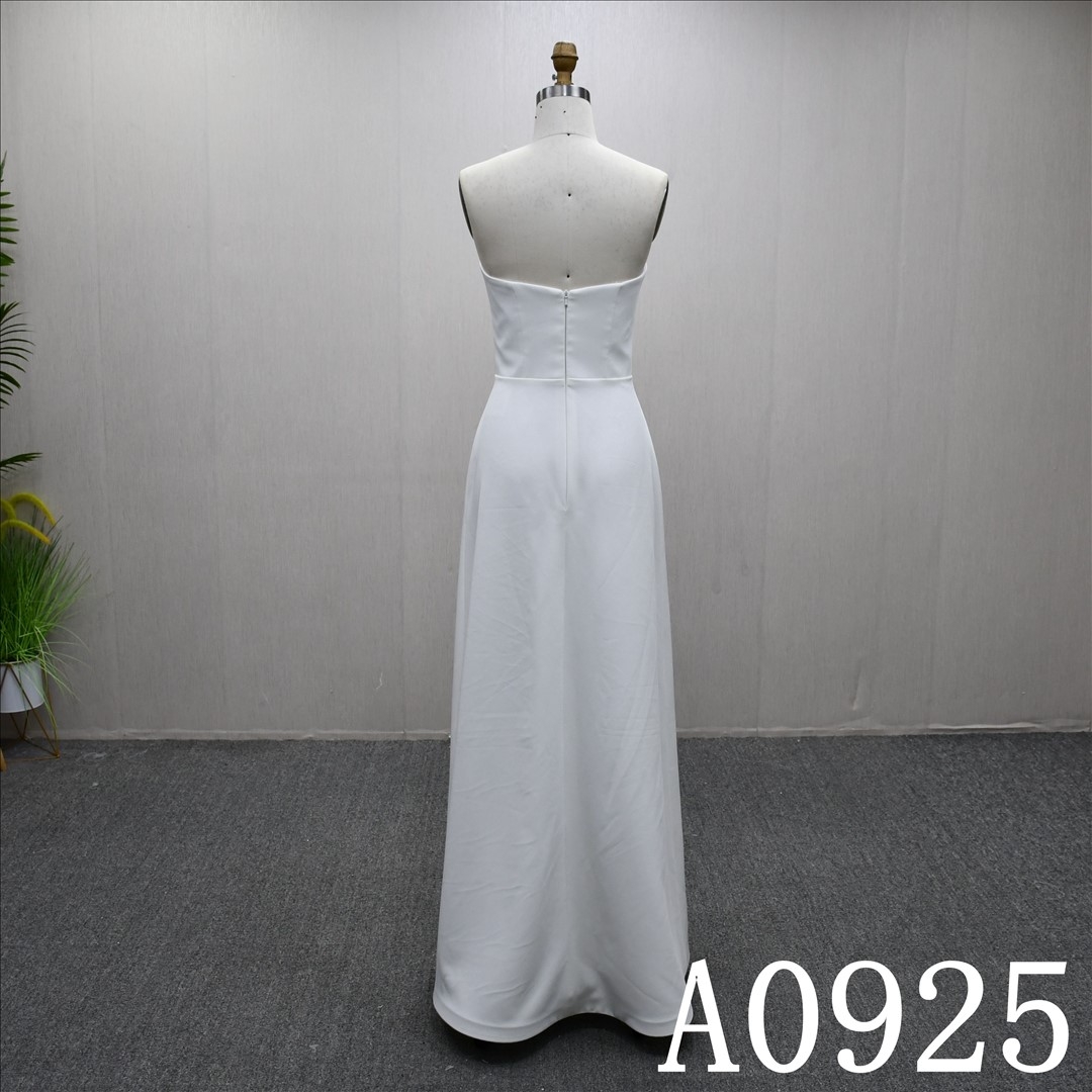 2025 new style straight neckline A-line satin hot selling bridal dress Simple design