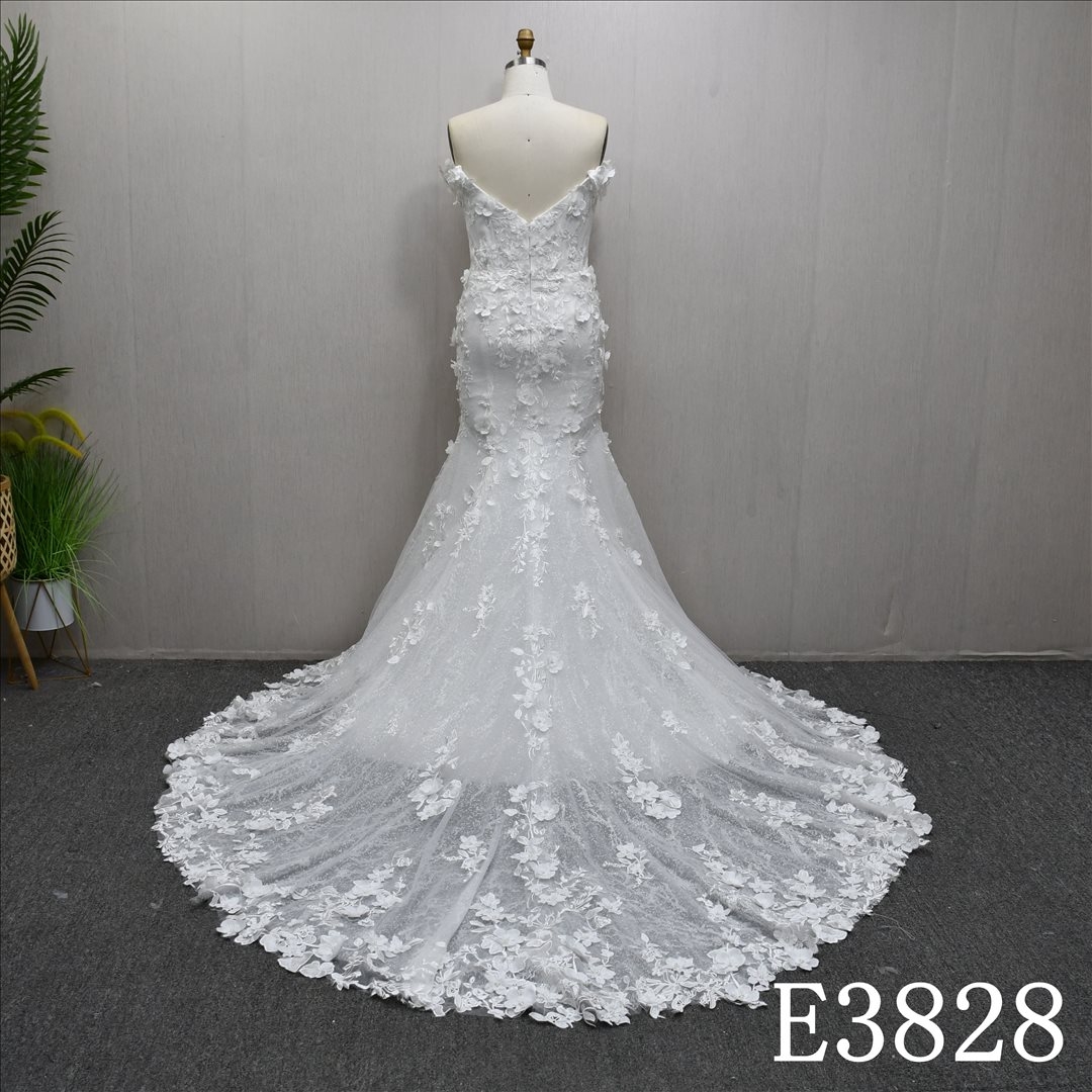 2025 new style v neckline Mermaid unique full body three-dimensional flowers hot selling bridal dress design