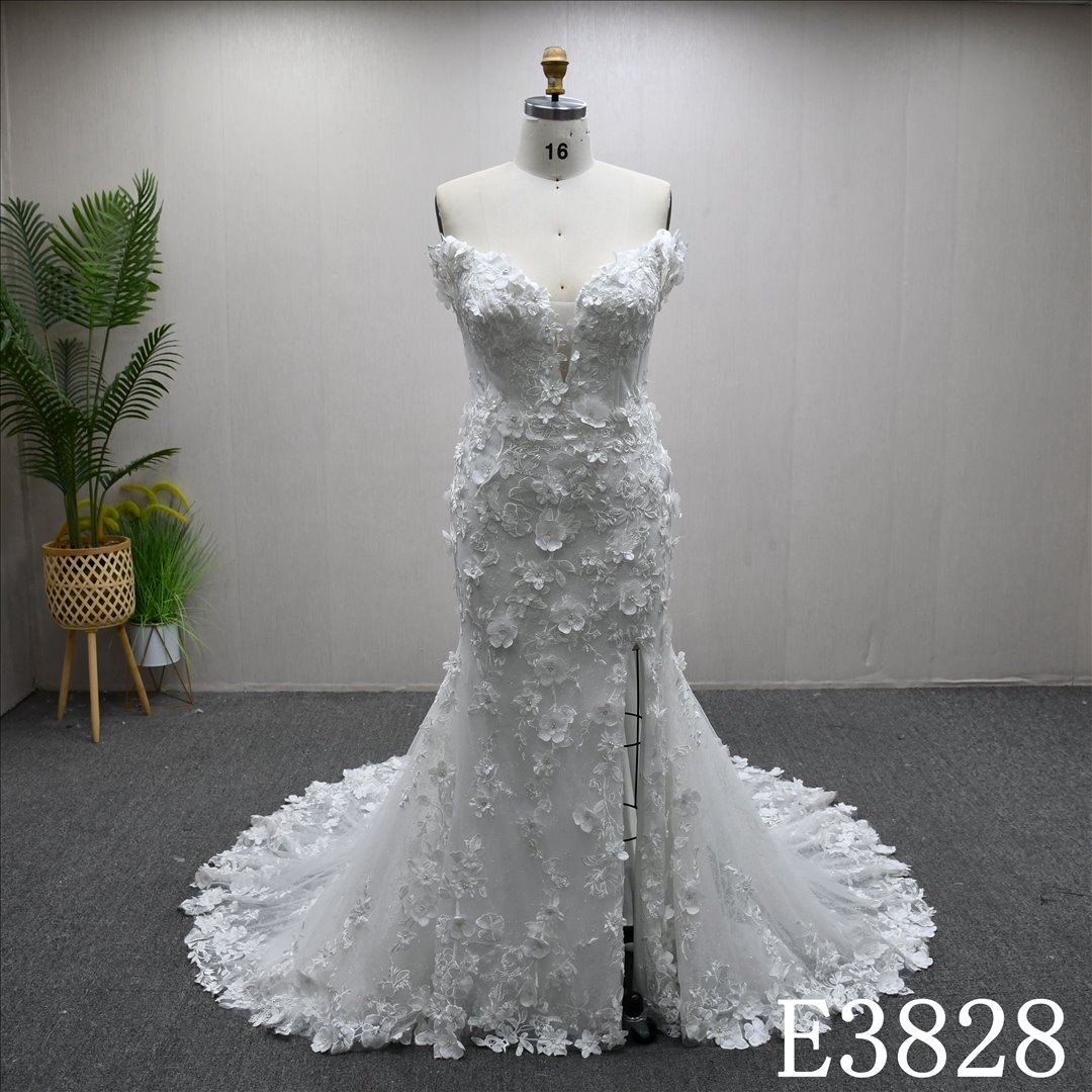 2025 new style v neckline Mermaid unique full body three-dimensional flowers hot selling bridal dress design