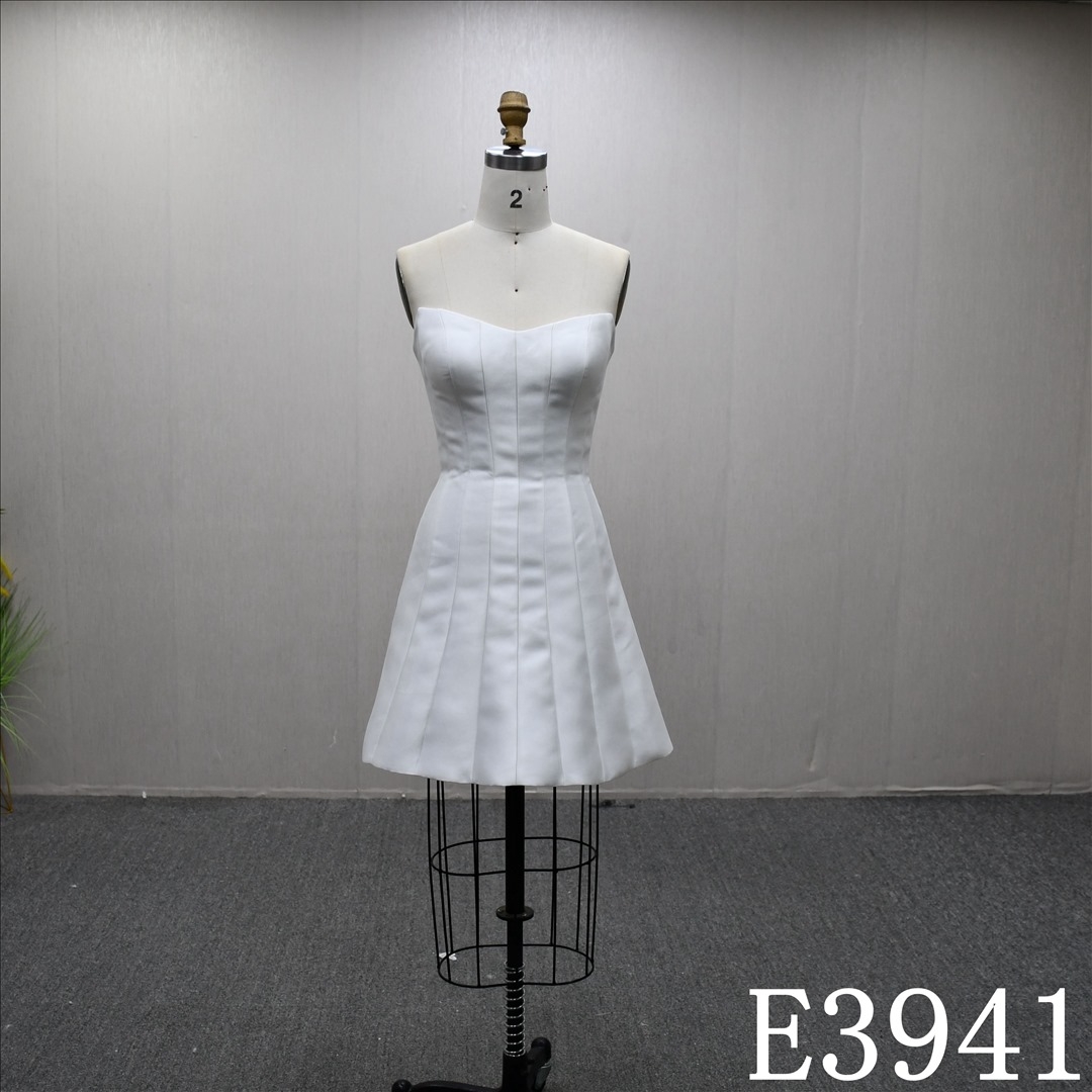 Simple design, V-neck, zipper back A-line short evening gown wedding dress