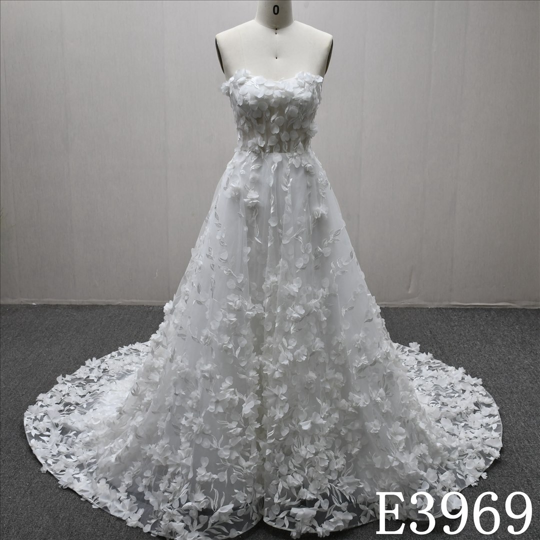 A-line simple design wedding evening dress, sweetheart neckline, sleeveless, lace flower