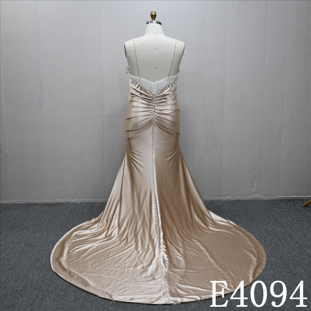Bestselling Mermaid, simple design, soft and comfortable, back zipper and button design, plus size wedding dress.