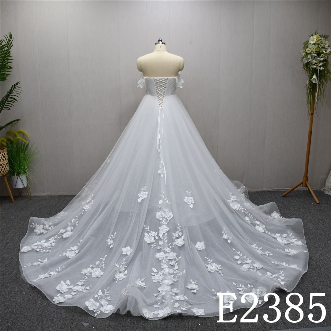 2025 New Sweetheart Neckline A-line Off-Sleeve Lace Floral Wedding Dress
