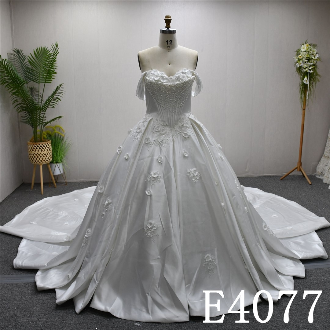 Beautiful unique luxury A-line wedding evening dress with lace flowers and beading