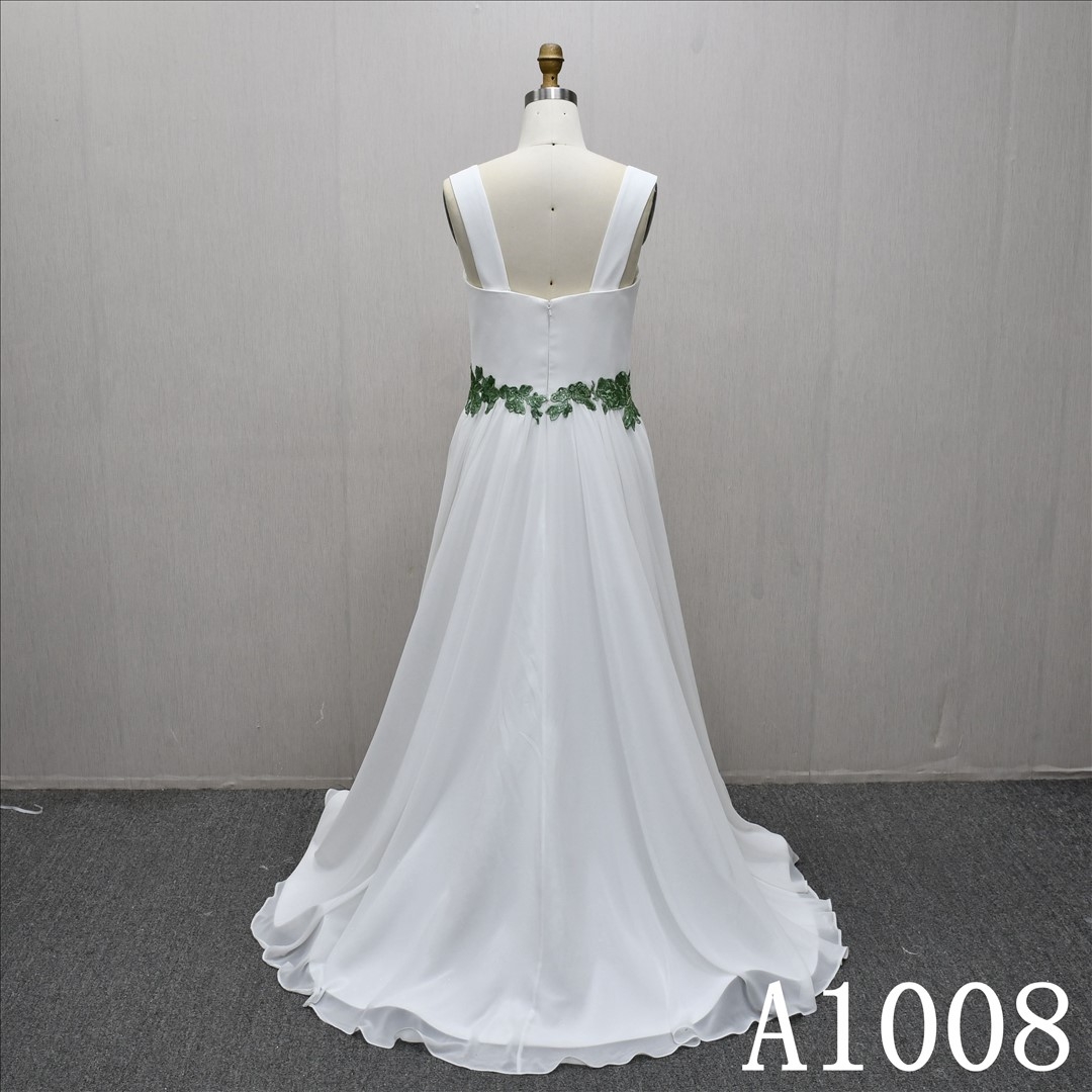 2025 New Sweetheart Neckline A-line ivory and green color Wedding Dress Evening Gown