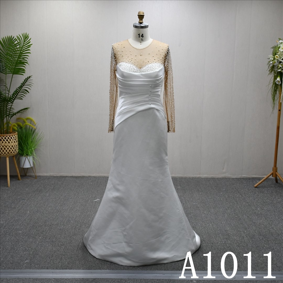 Popular Mermaid design Illusion neckline full beading with detachable train evening dress wedding dress