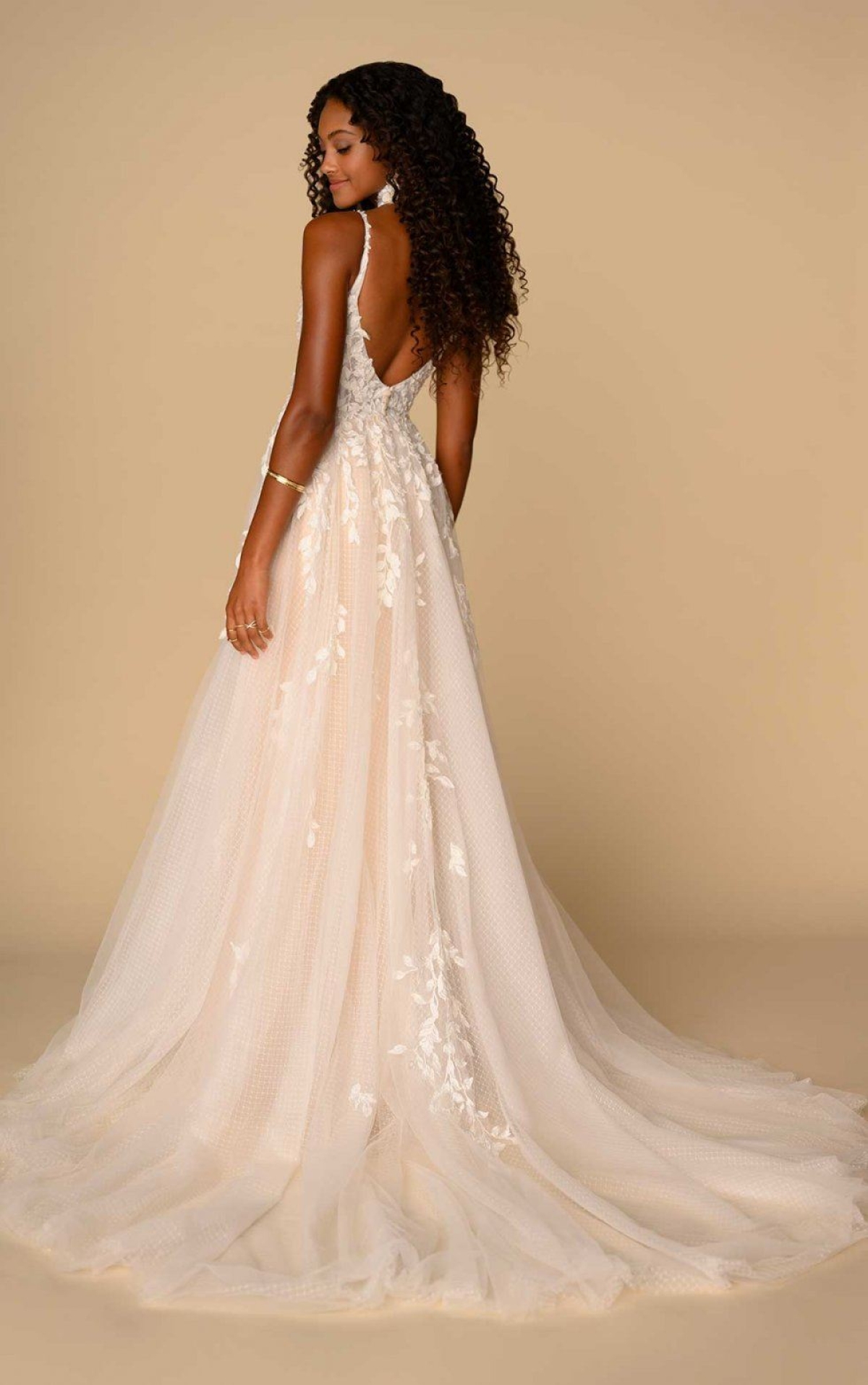Boho Bridal gown low back with V neckline