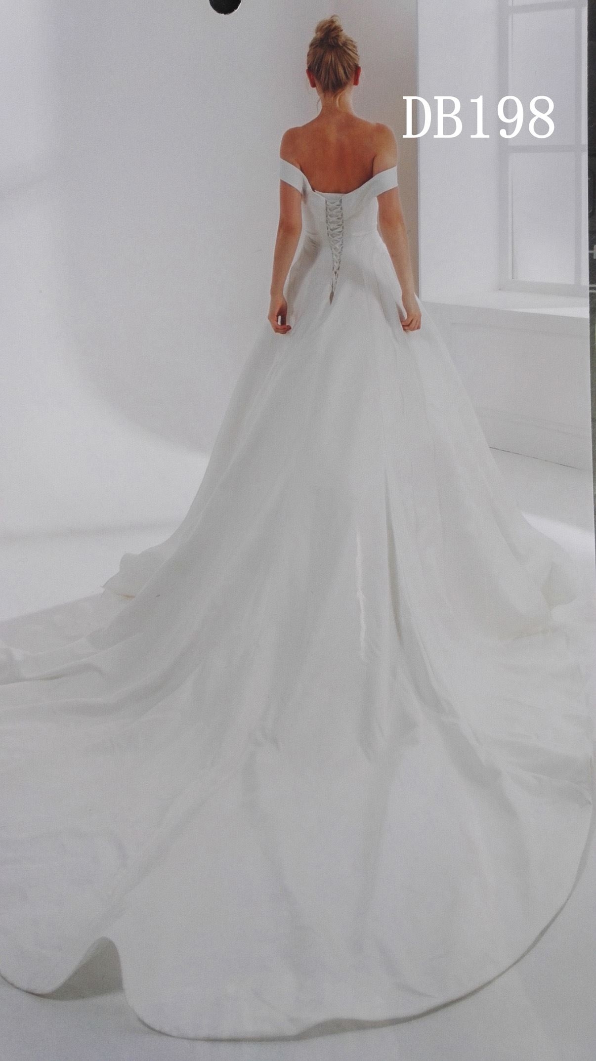 Fashionable design off shoulder satin lady dress