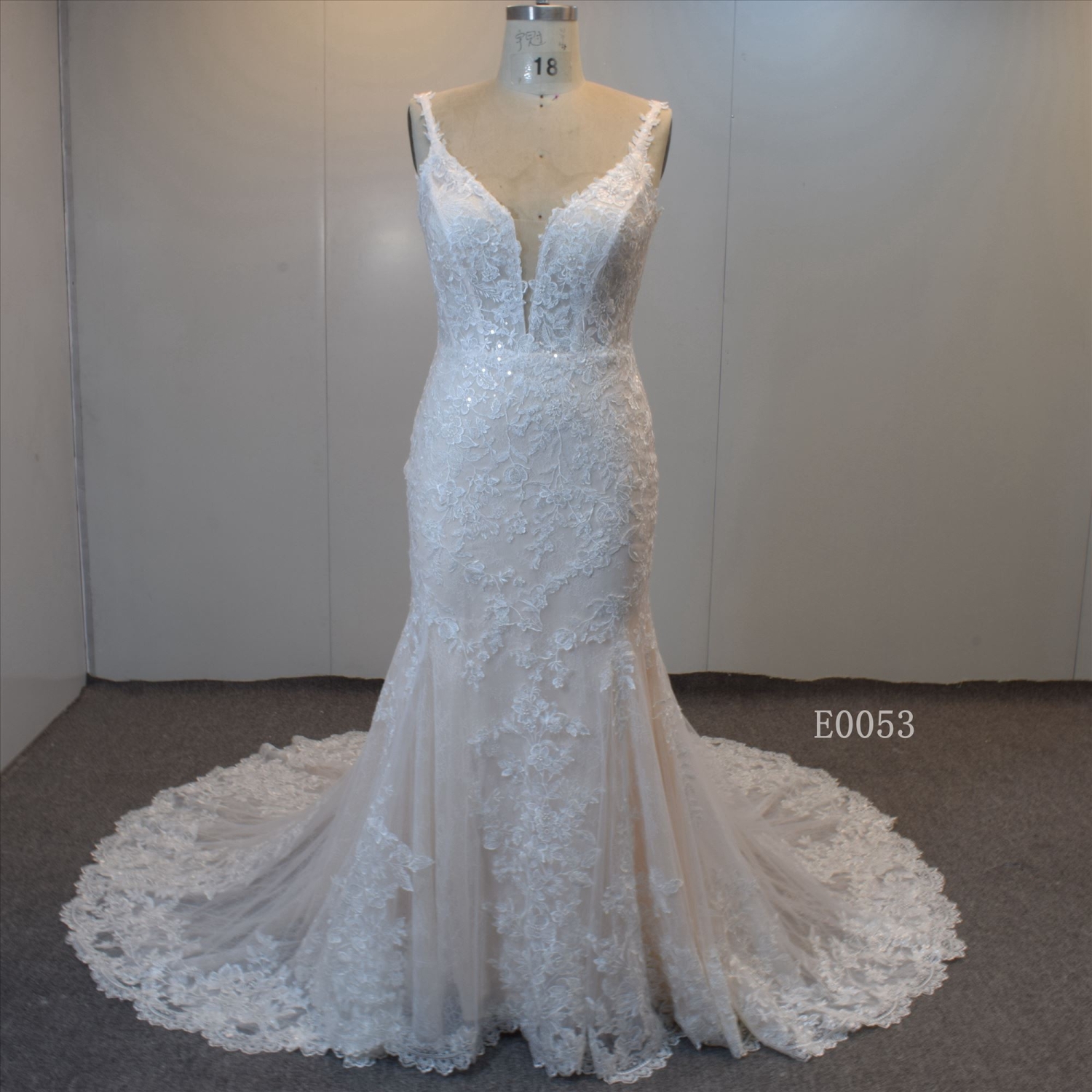 Beach style bridal gown, hot sell wedding gown, custom made bridal gown, wholesale bridal dress