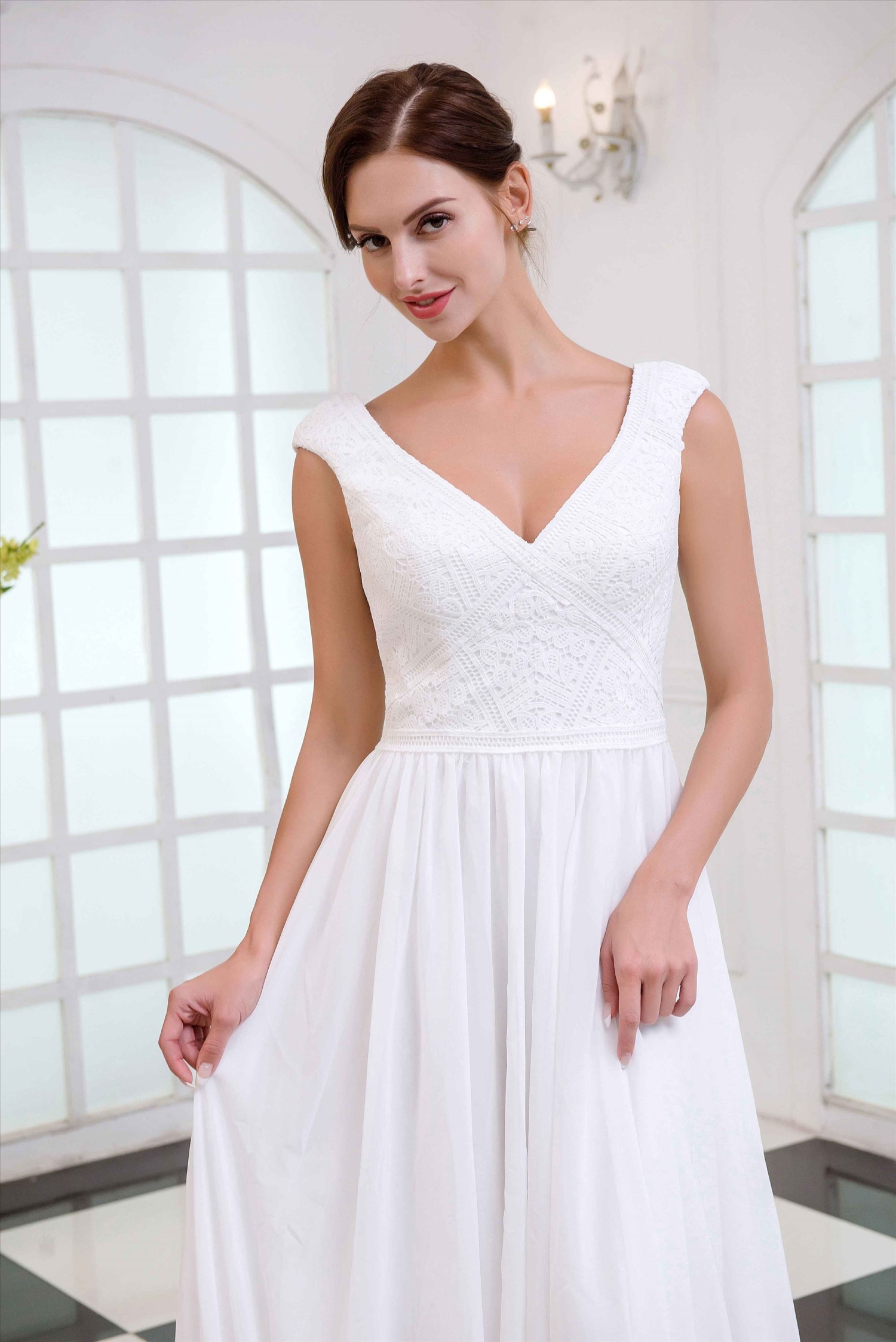 Chiffon fabric A line princess style V neckline new design bridal gown