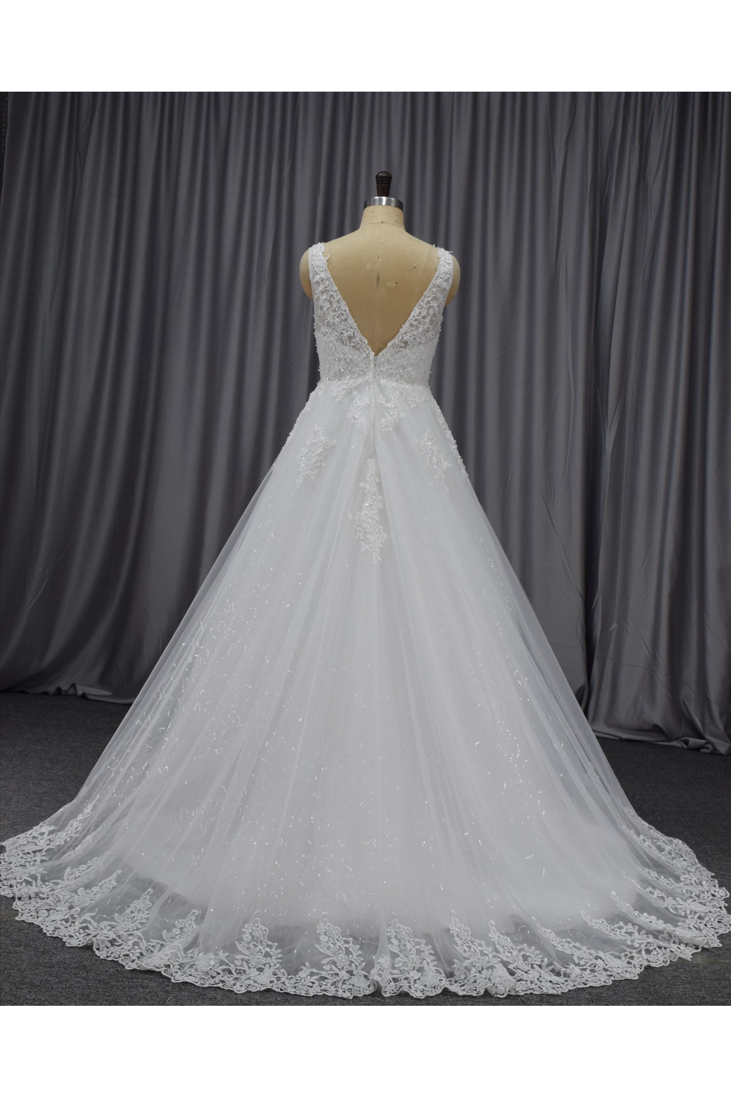 Lace design new arrival A line bridal gown