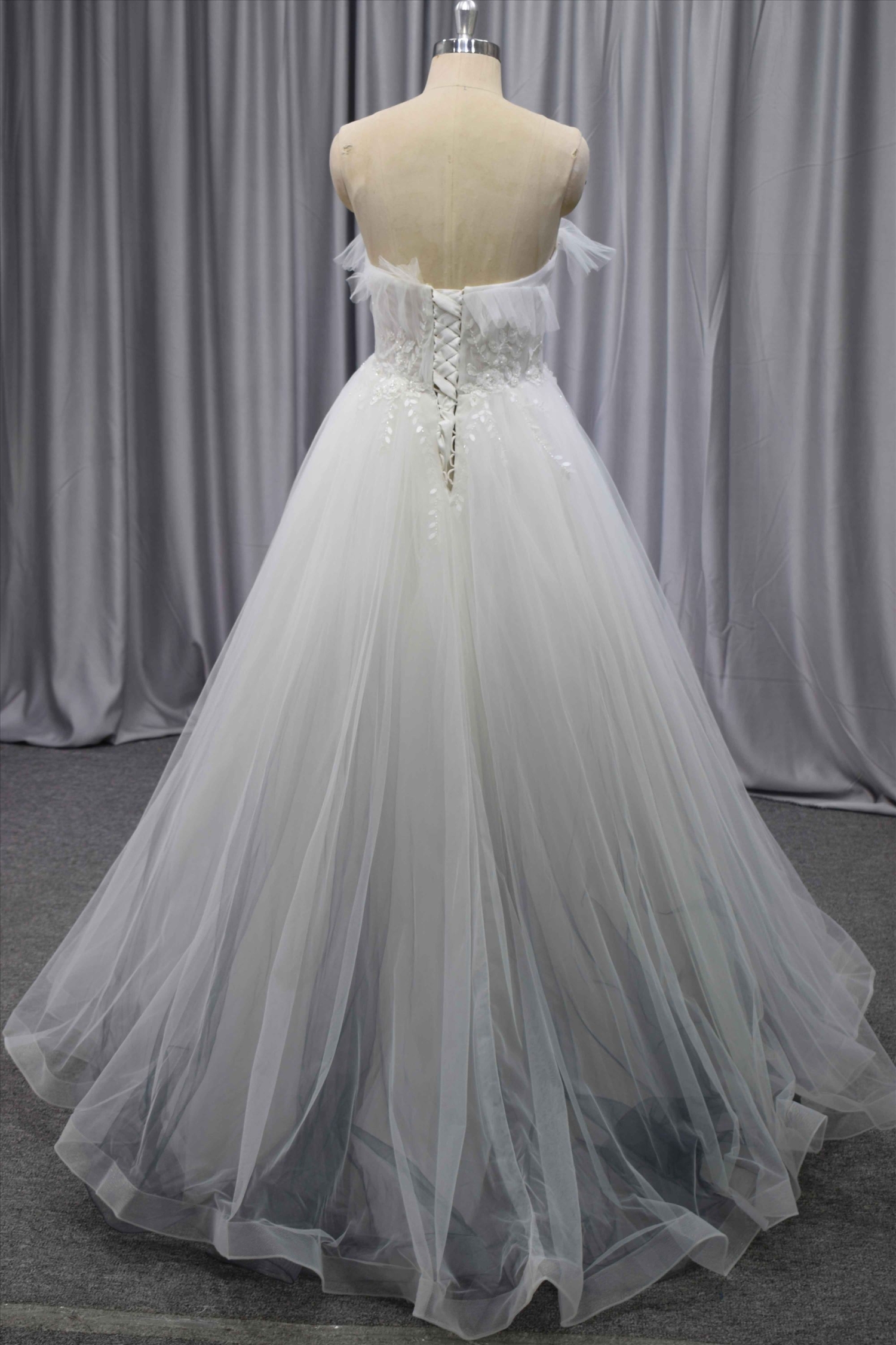 Guangzhou factory made wedding dress wholesale price wedding gown