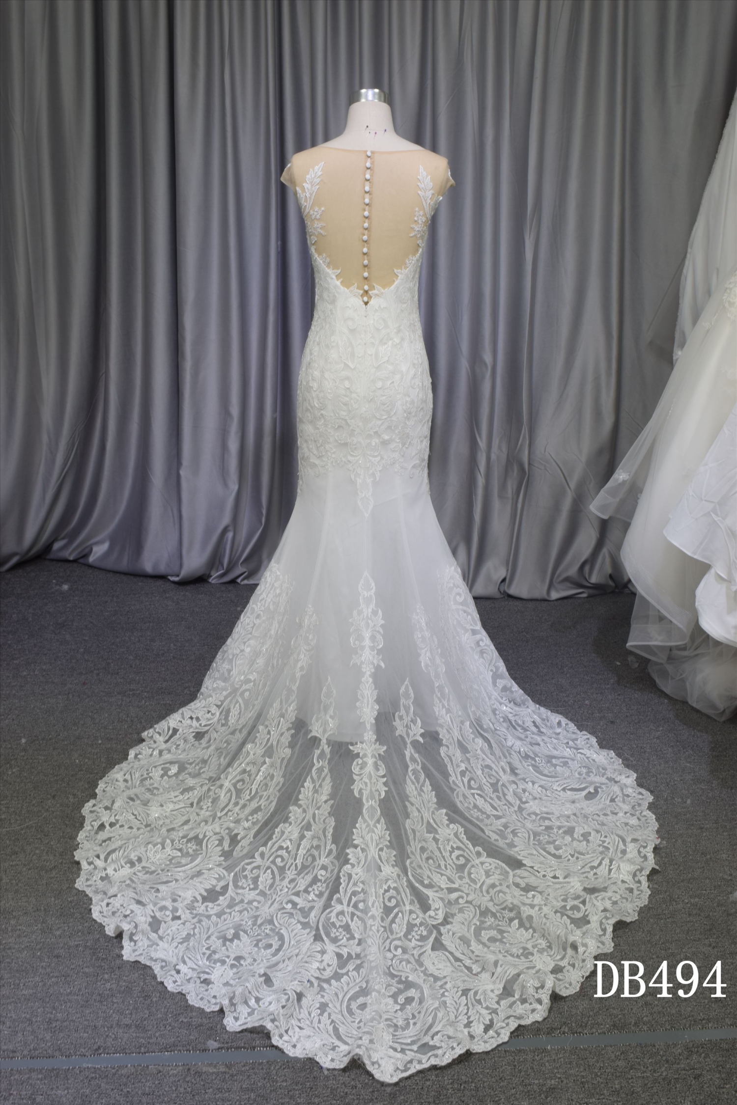 Elegant mermaid bridal dress with cap sleeves