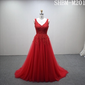 New design Gorgeous  A-line V- neck lace appliqued backless bridal dress