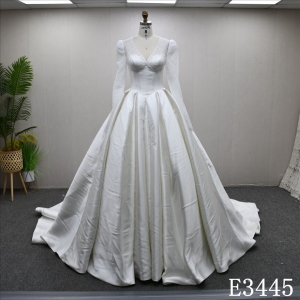 2025 Long Sleeve V-neckline Lace Fashion Ball Gown High Quality Wedding Dress