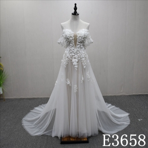 Hot selling unique design evening dress with lace and three-dimensional flowers