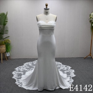 Beautiful unique luxury A-line lace back zipper and button wedding evening dress