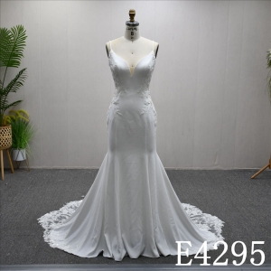 Best selling Mermaid dress, simple zipper and button back design, sweep train wedding dress