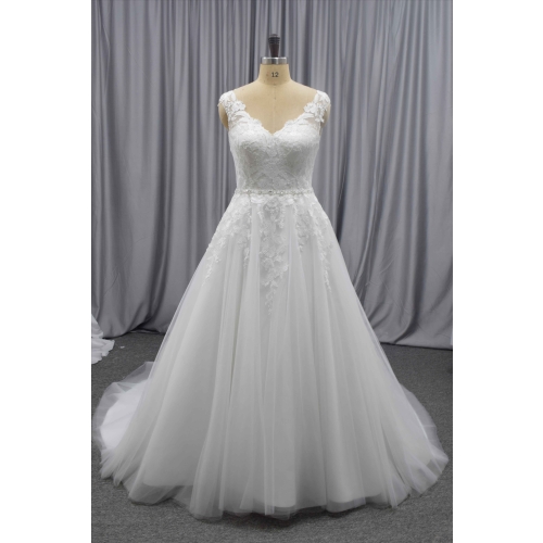 A line straps V neckline night back princess design wedding gown